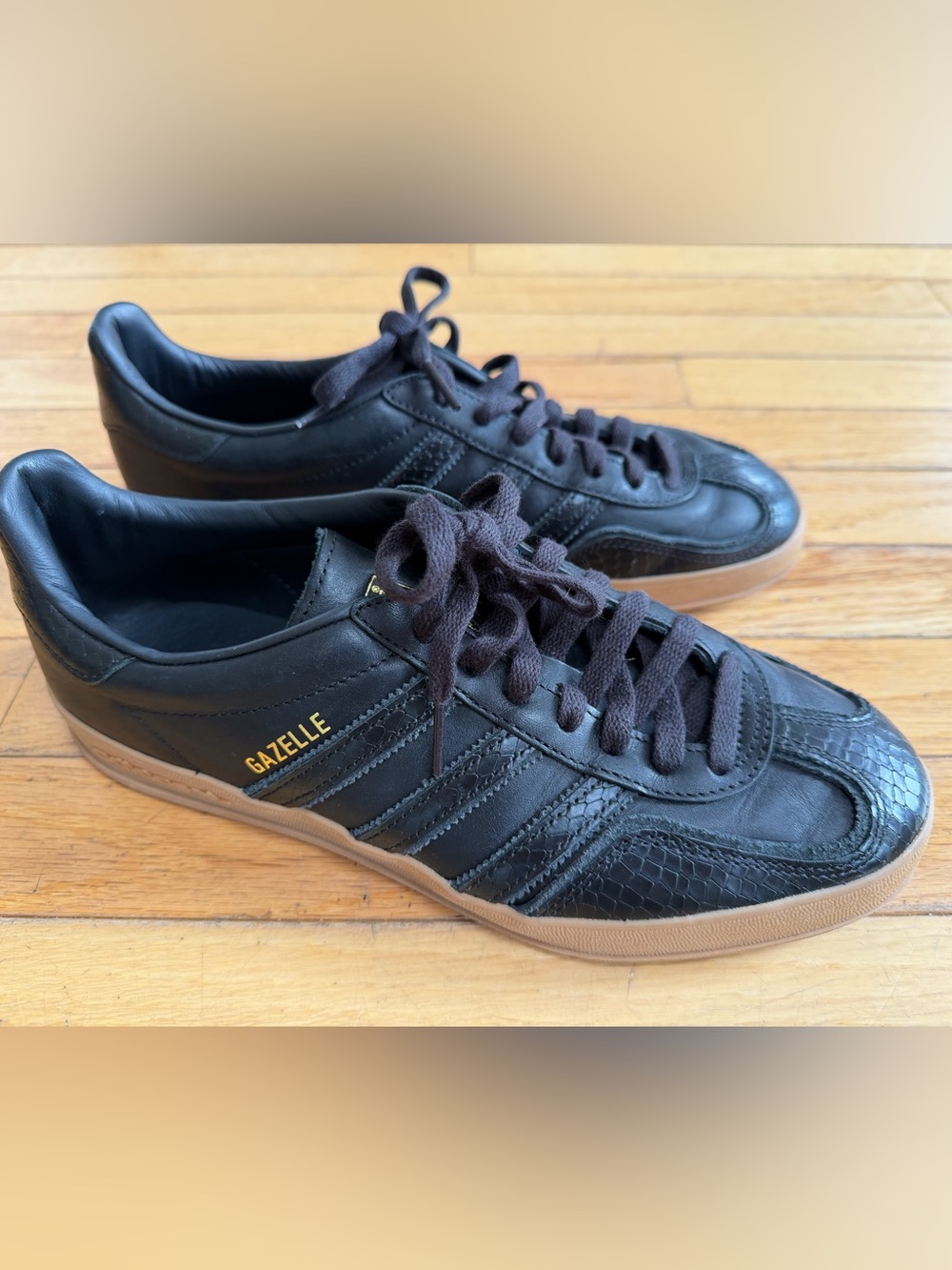 Adidas Gazelle Black leather sneakers with gum soles